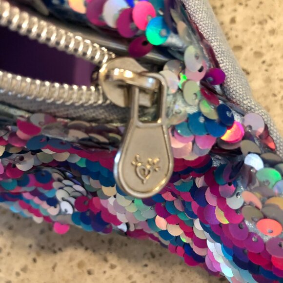 Justice Denim Flip Sequin Belt Bag Unicorn - Picture 6 of 14